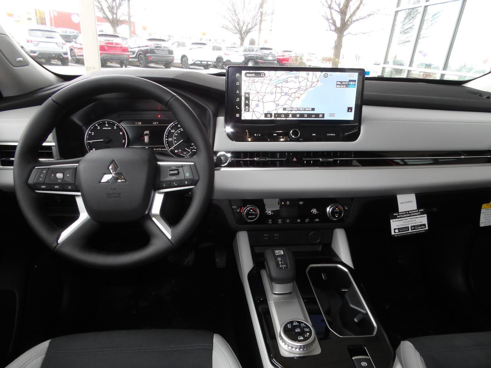 New 2026 Mitsubishi Outlander SE AWD/4WD image 14