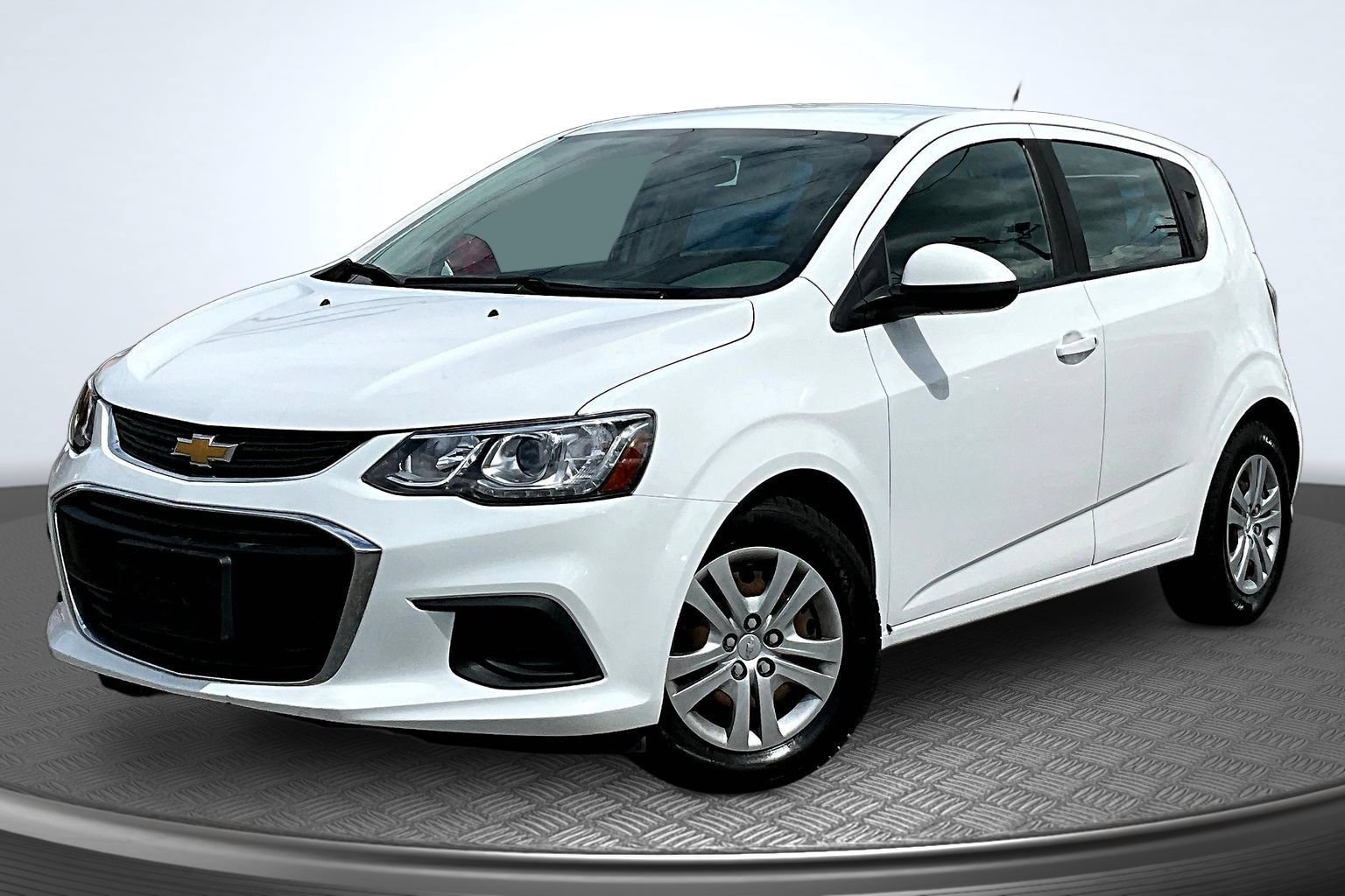 Used 2020 Chevrolet Sonic LT