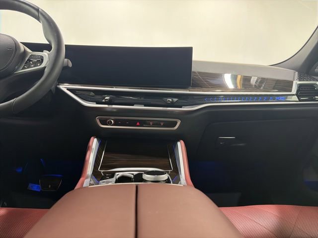 Certified 2024 BMW X6 xDrive40i w/ Premium Package AWD/4WD image 34