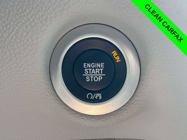 Used 2023 Chrysler Pacifica Touring-L FWD image 15