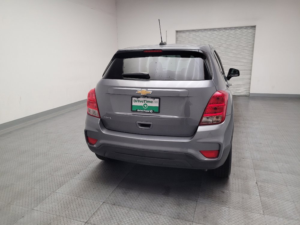 Used 2020 Chevrolet Trax LS w/ Tint and Cruise Package FWD image 7