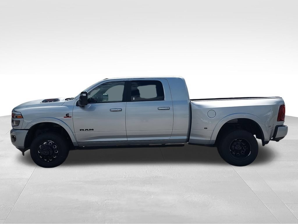 New 2026 RAM 3500 Limited AWD/4WD image 5