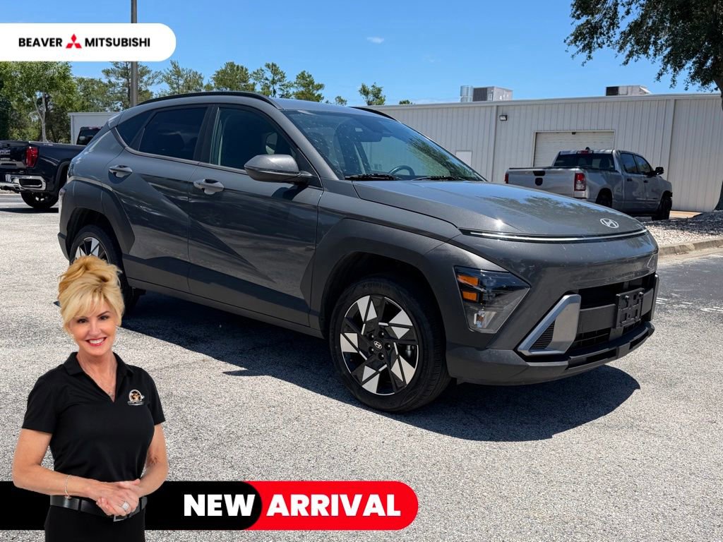 Used 2025 Hyundai Kona SEL AWD/4WD image 1