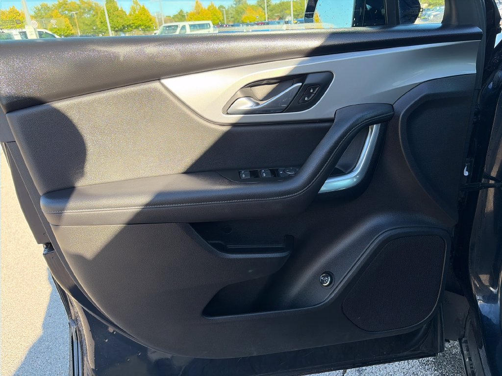 Used 2020 Chevrolet Blazer LT FWD image 13