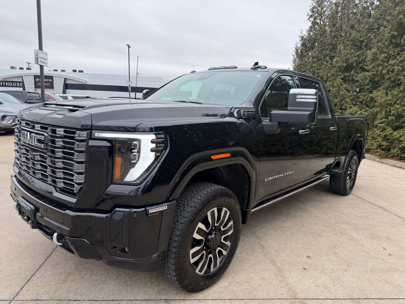Used 2025 GMC Sierra 2500 Denali Ultimate image 7