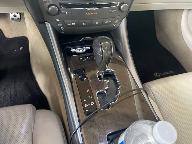 Used 2010 Lexus IS 350C RWD image 30