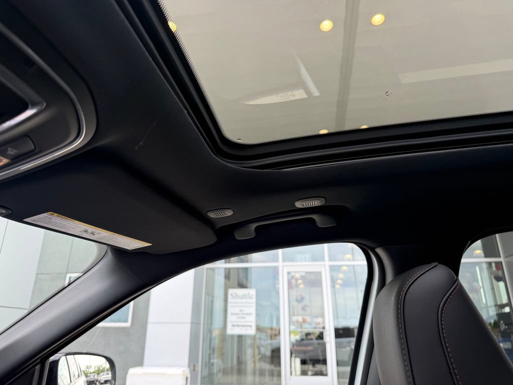 New 2026 Jeep Cherokee Overland AWD/4WD image 19