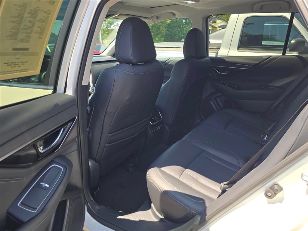 Used 2023 Subaru Outback Limited XT AWD/4WD image 7