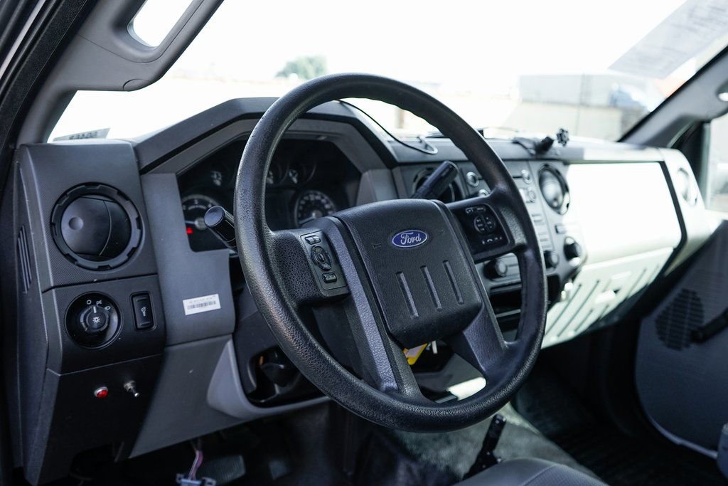 Used 2017 Ford F650 2WD Regular Cab Super Duty image 20