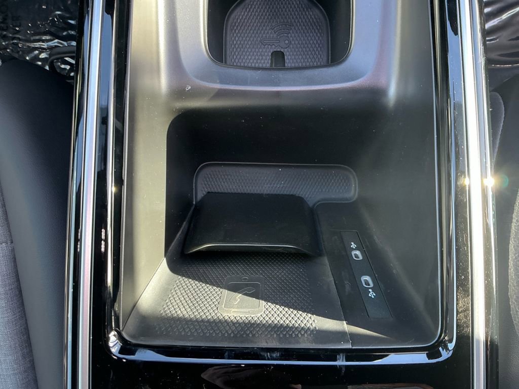 New 2026 Volkswagen ID.4 Pro image 17