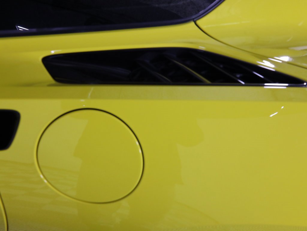 Used 2015 Chevrolet Corvette Stingray Coupe w/ 2LT Preferred Equipment Group image 39