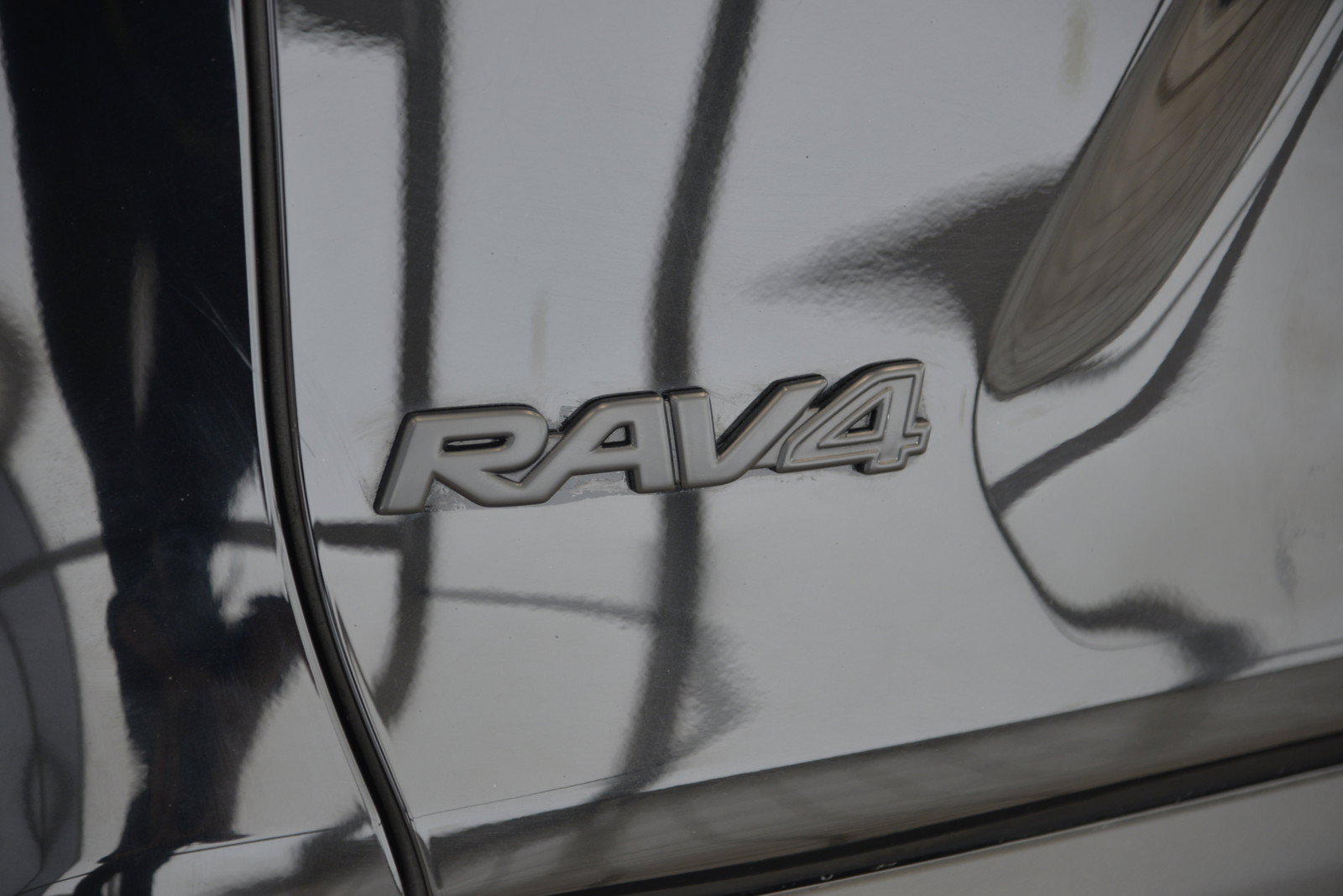 Used 2025 Toyota RAV4 XLE Premium w/ Weather Package AWD/4WD image 35