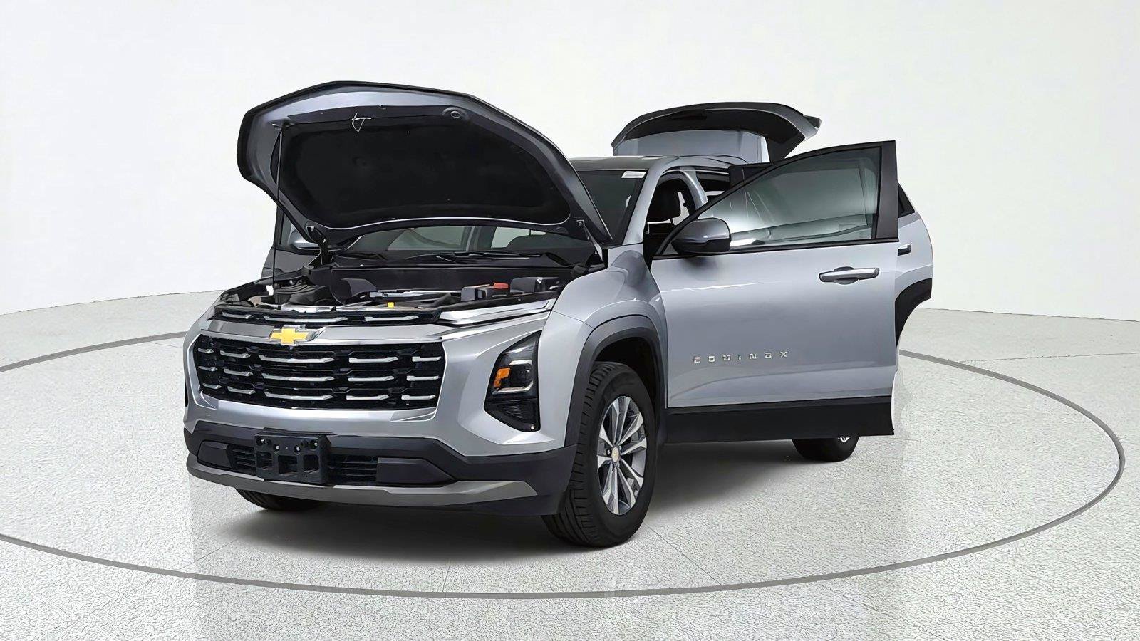 Used 2026 Chevrolet Equinox LT w/ Convenience Package II AWD/4WD image 10