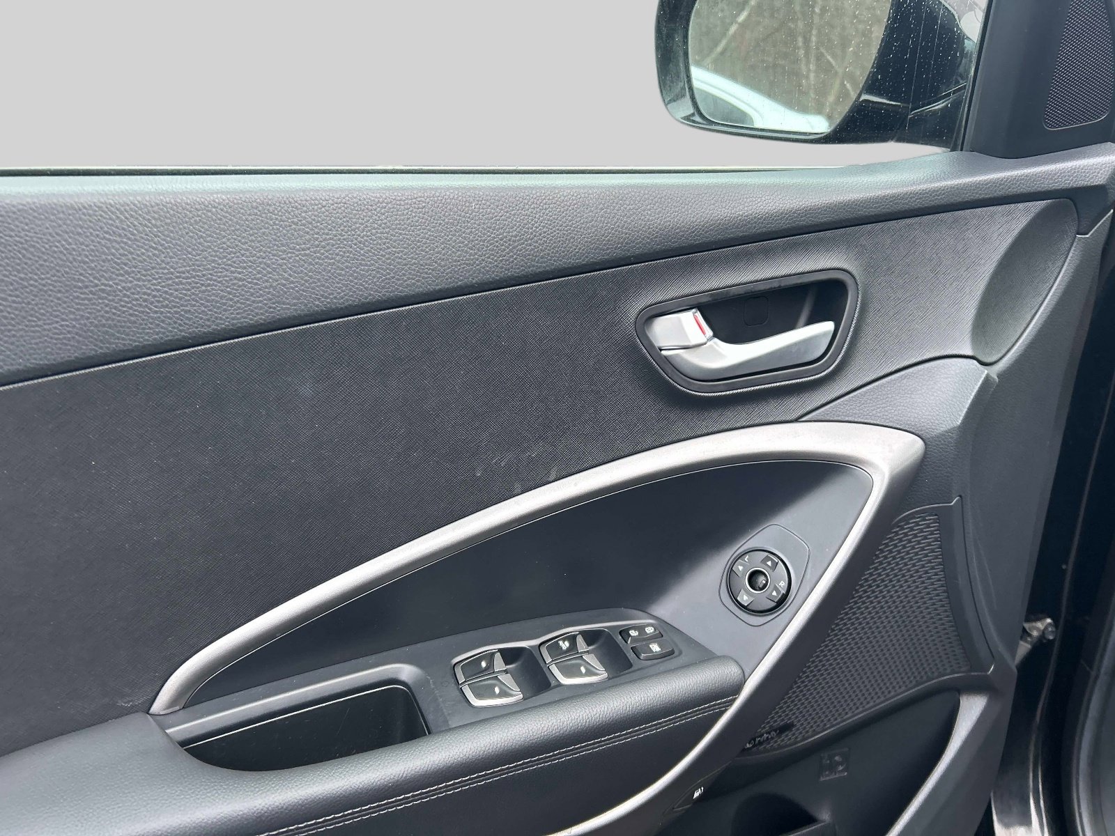 Used 2014 Hyundai Santa Fe Sport 2.0T w/ Navigation Package 06 image 19