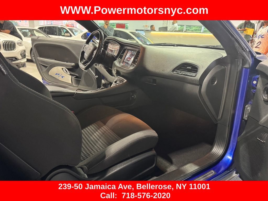 Used 2022 Dodge Challenger R/T w/ Shaker Package RWD image 24