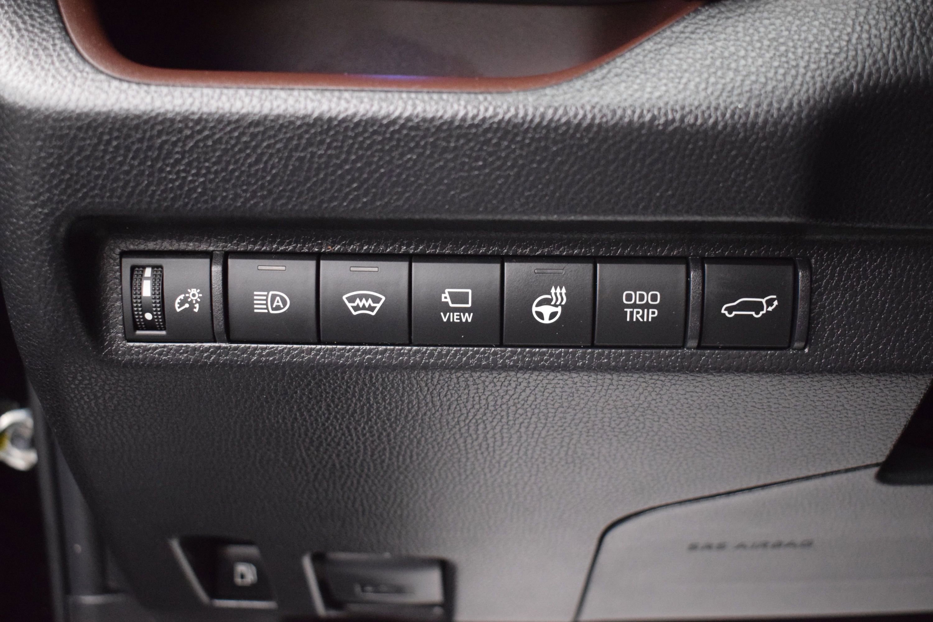 Used 2024 Toyota RAV4 Limited w/ Advanced Technology Package AWD/4WD image 19