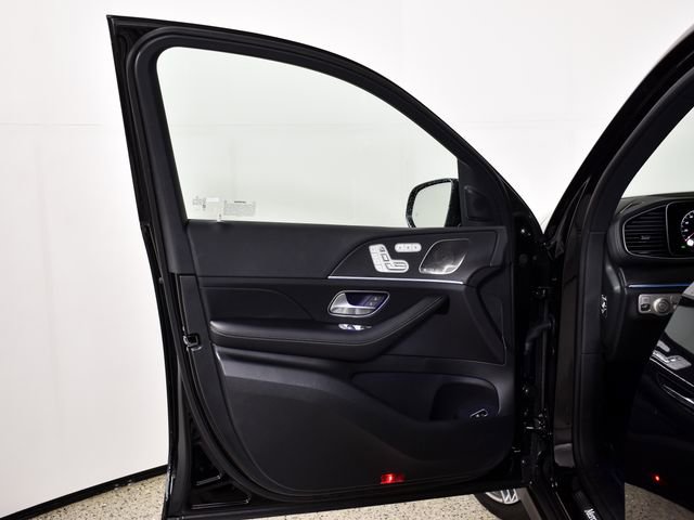Certified 2025 Mercedes-Benz GLS 450 4MATIC image 19