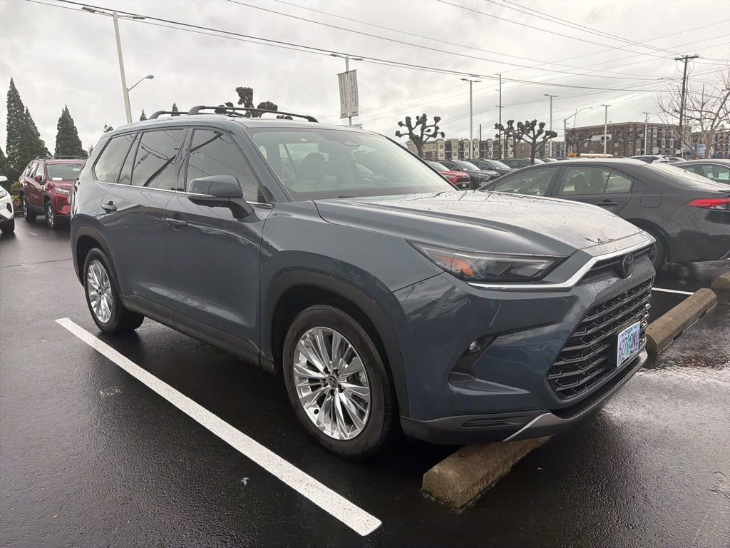 Used 2024 Toyota Grand Highlander Platinum image 8