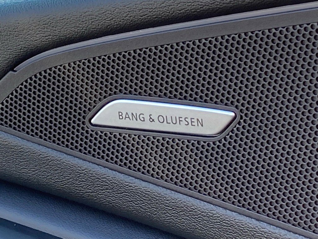 Used 2025 Audi Q6 e-tron Premium Plus w/ Premium Plus image 19