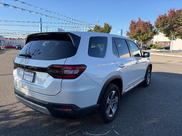 Used 2023 Honda Pilot EX-L image 6