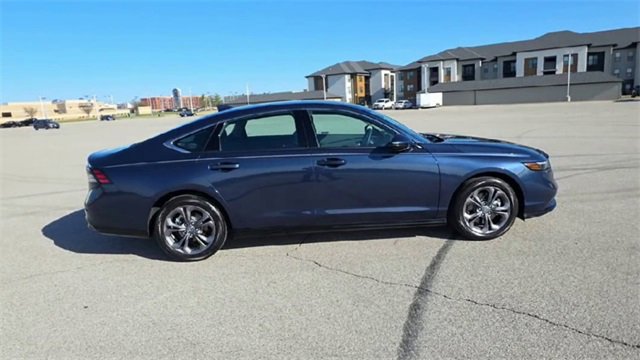 Certified 2025 Honda Accord EX-L image 8