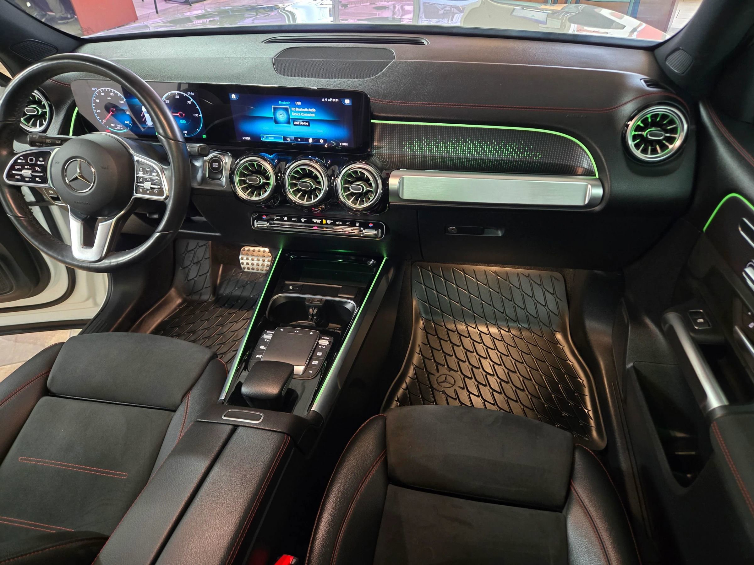 Used 2023 Mercedes-Benz EQB 350 4MATIC SUV image 59