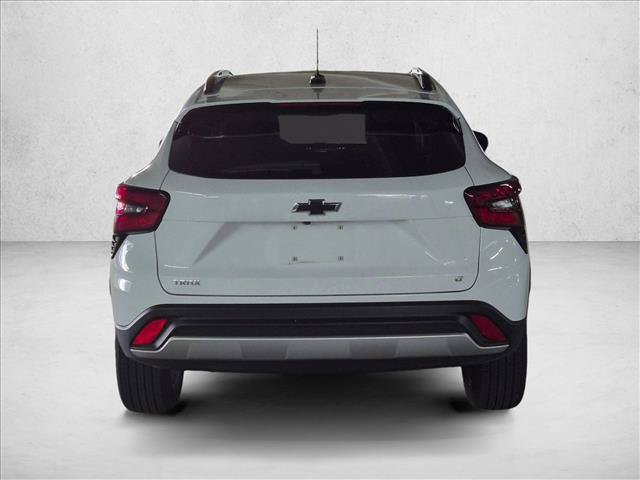 Used 2024 Chevrolet Trax LT w/ Driver Confidence Package FWD image 6