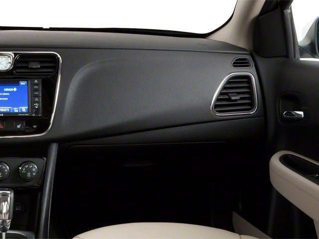 Used 2013 Chrysler 200 Touring FWD image 16
