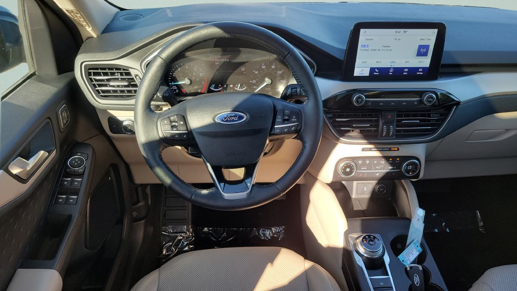 Used 2020 Ford Escape SEL FWD image 12