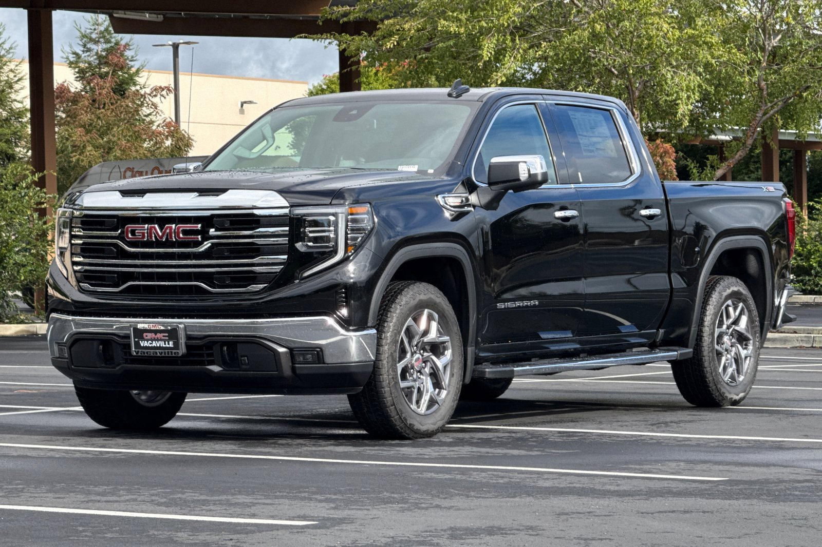 New 2026 GMC Sierra 1500 SLT w/ SLT Premium Package image 9