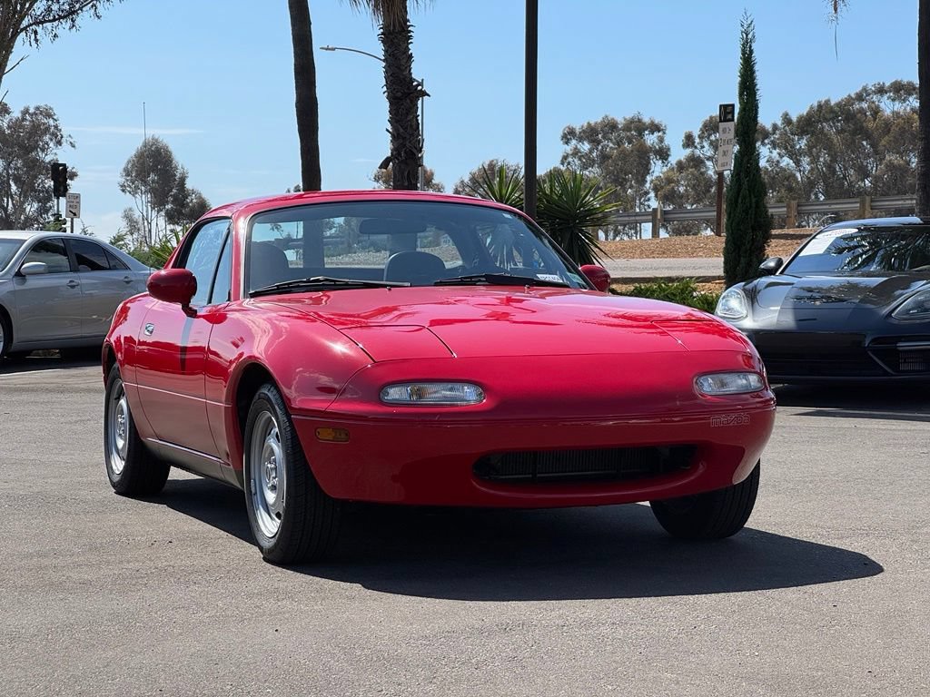 Used 1990 MAZDA MX-5 Miata RWD image 2