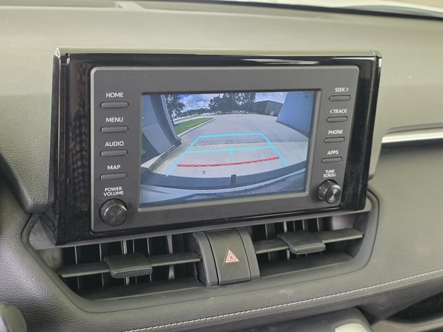 Used 2019 Toyota RAV4 XLE w/ Carpet Mat Package AWD/4WD image 14