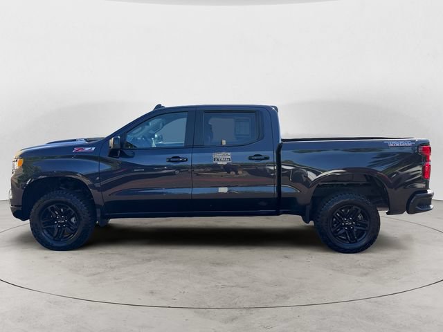 Used 2024 Chevrolet Silverado 1500 LT Trail Boss AWD/4WD image 2