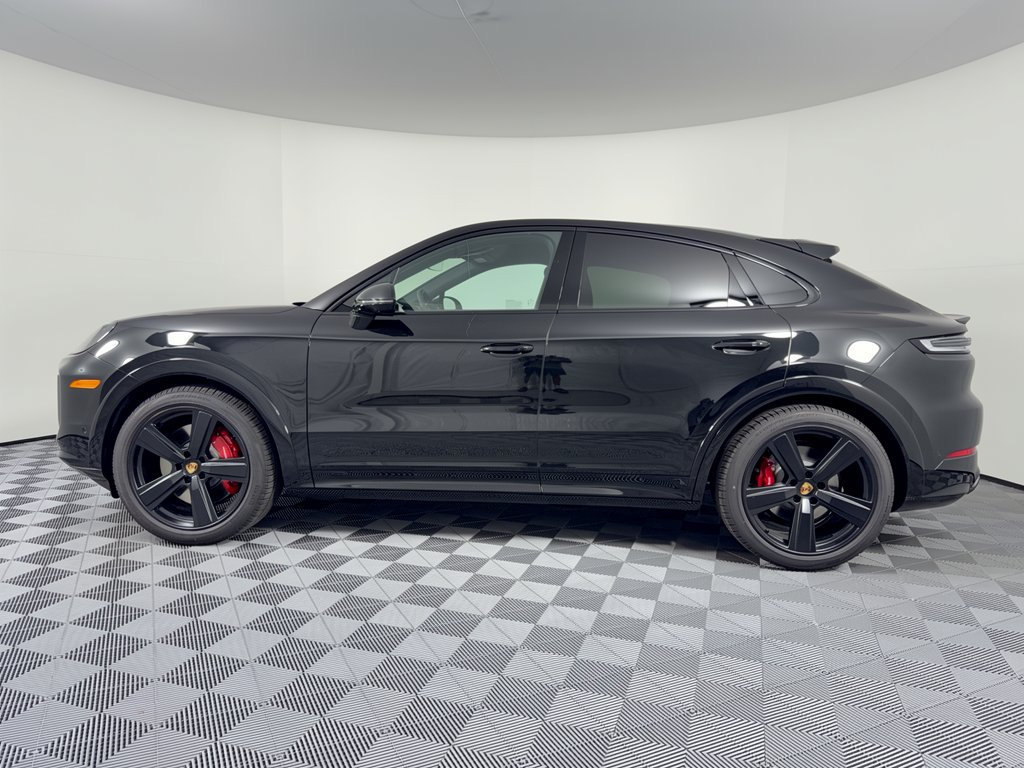 New 2026 Porsche Cayenne GTS AWD/4WD image 2