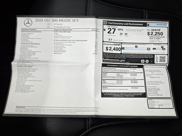 Used 2024 Mercedes-Benz GLC 300 4MATIC image 45
