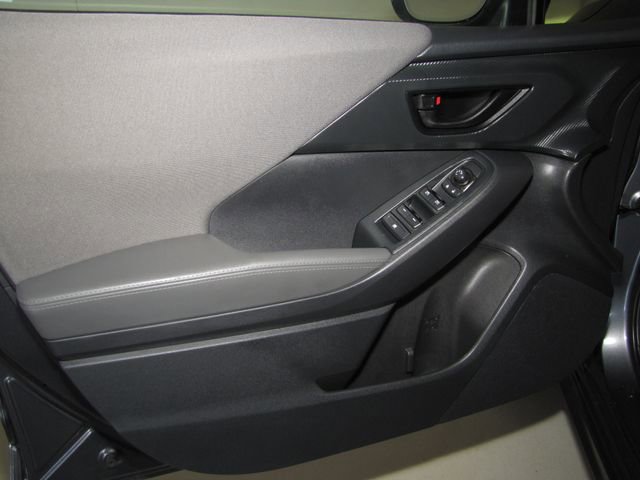 Used 2024 Subaru Crosstrek 2.0i Premium w/ Crosstrek Mirror Package AWD/4WD image 9