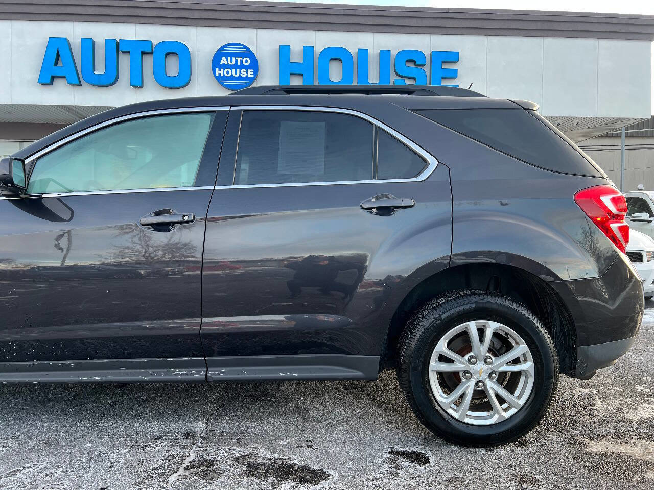 Used 2016 Chevrolet Equinox LT image 36