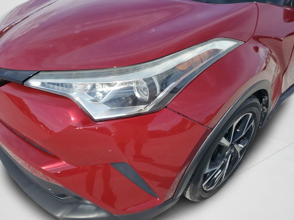 Used 2018 Toyota C-HR XLE image 9