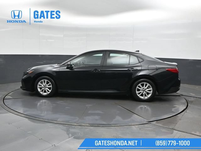 Used 2025 Toyota Camry LE w/ Convenience Package FWD image 7