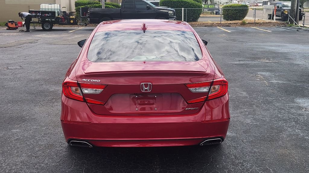 Used 2018 Honda Accord Sport image 5