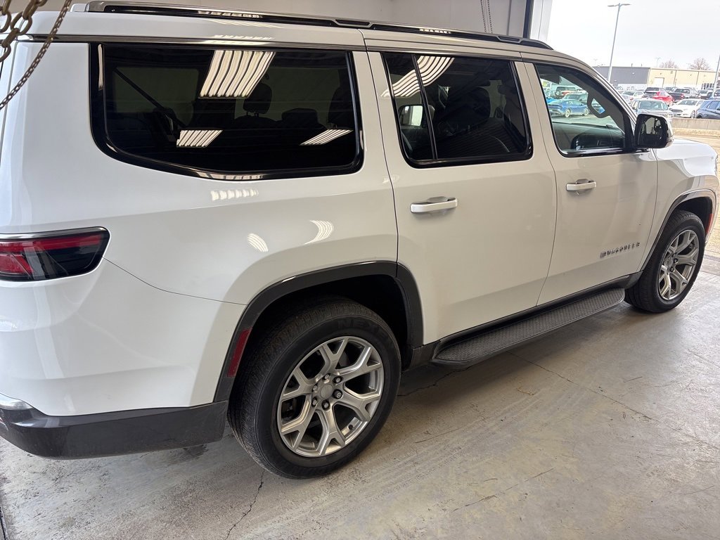 Used 2022 Jeep Wagoneer Series II image 4