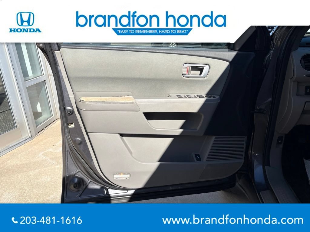 Used 2014 Honda Pilot EX image 11