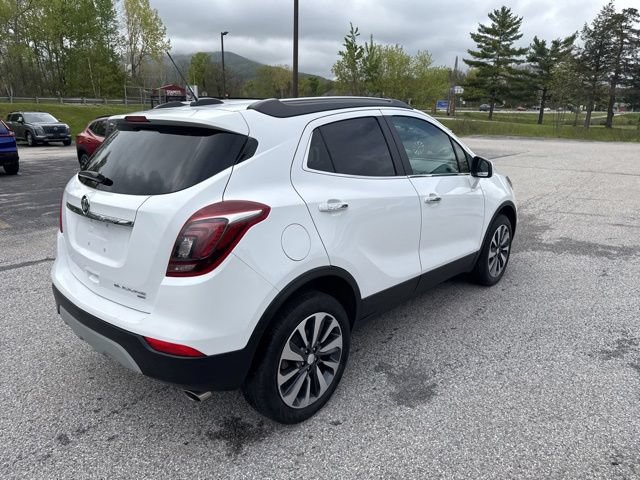Used 2022 Buick Encore Preferred w/ Safety Package AWD/4WD image 22