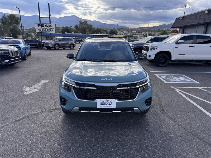 Used 2025 Kia Seltos S AWD/4WD image 2