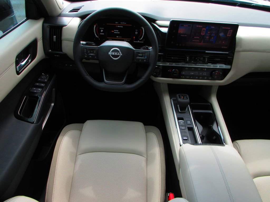 New 2026 Nissan Pathfinder SL w/ SL Premium Package image 11