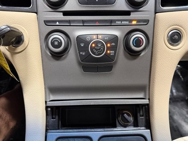 Used 2013 Ford Taurus SE FWD image 36