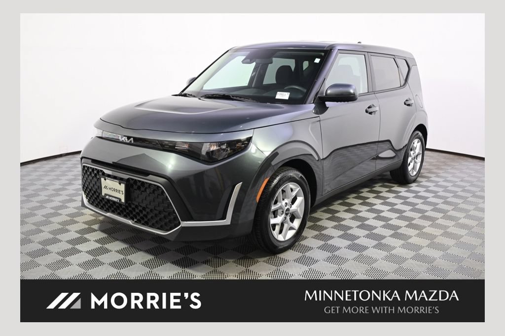 Used 2025 Kia Soul LX w/ LX Technology Package