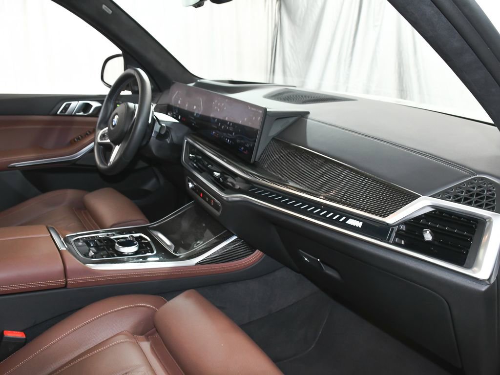 Used 2026 BMW X7 M60i AWD/4WD image 66