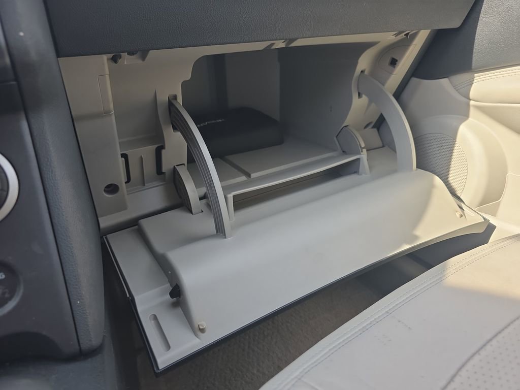 Used 2013 Nissan Rogue SL FWD image 30
