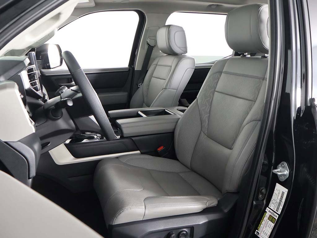 Used 2022 Toyota Tundra Limited w/ TRD Off-Road Package image 29